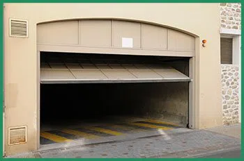 Quality Garage Door Service Chicago, IL 773-516-5205 Quality Garage Door Service Chicago, IL 773-516-5205 - hom-cont-gr-22m